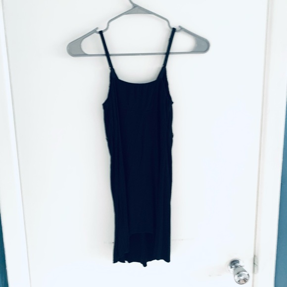 Guess embellished tank top medium - Picture 5 of 8